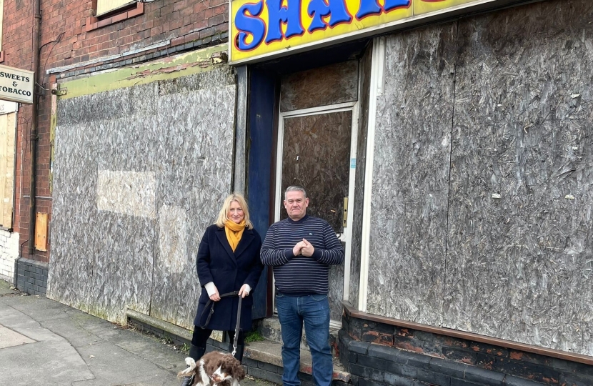 Suzanne Webb MP with local campaigner Jason Thorne at Colley Gate