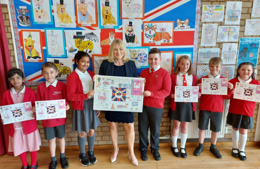 Suzanne Webb MP with the winners of her A Card for The Queen Competition