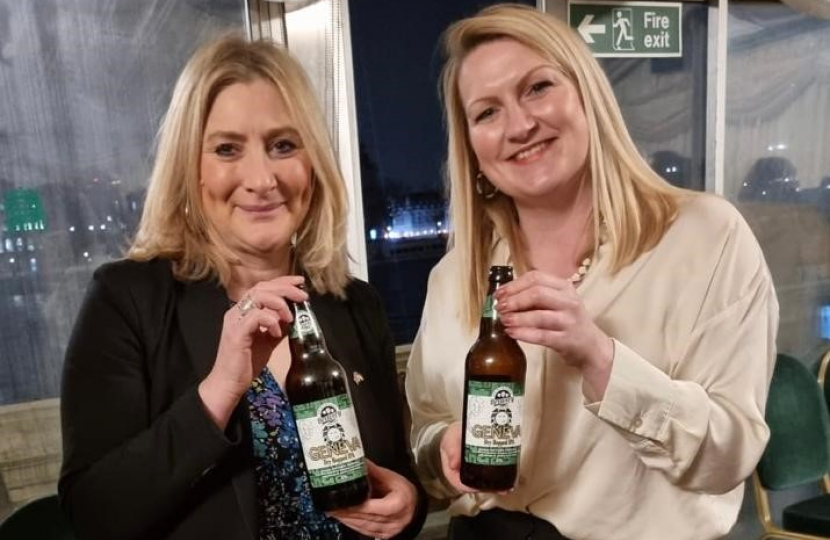 Suzanne Webb MP with Emily from Printworks Brewery and Windsor Castle Inn