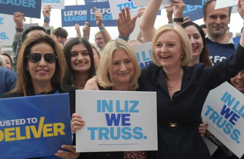 Suzanne Webb MP with Prime Minister Liz Truss MP