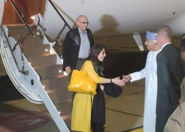 Nazanin Zaghari-Ratcliffe and Anoosheh Ashoori arrive in Oman