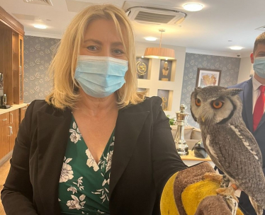 Suzanne Webb MP with Otto the owl at Parkfield Grange Care Home