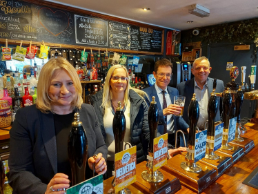 Suzanne Webb MP at the Windsor Castle Inn with West Midlands Mayor Andy Street, Councillor Dave Borley, and local campaigner Lisa Clinton