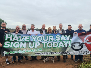 Suzanne Webb MP campaigning the save the Green Belt with local Councillors and residents